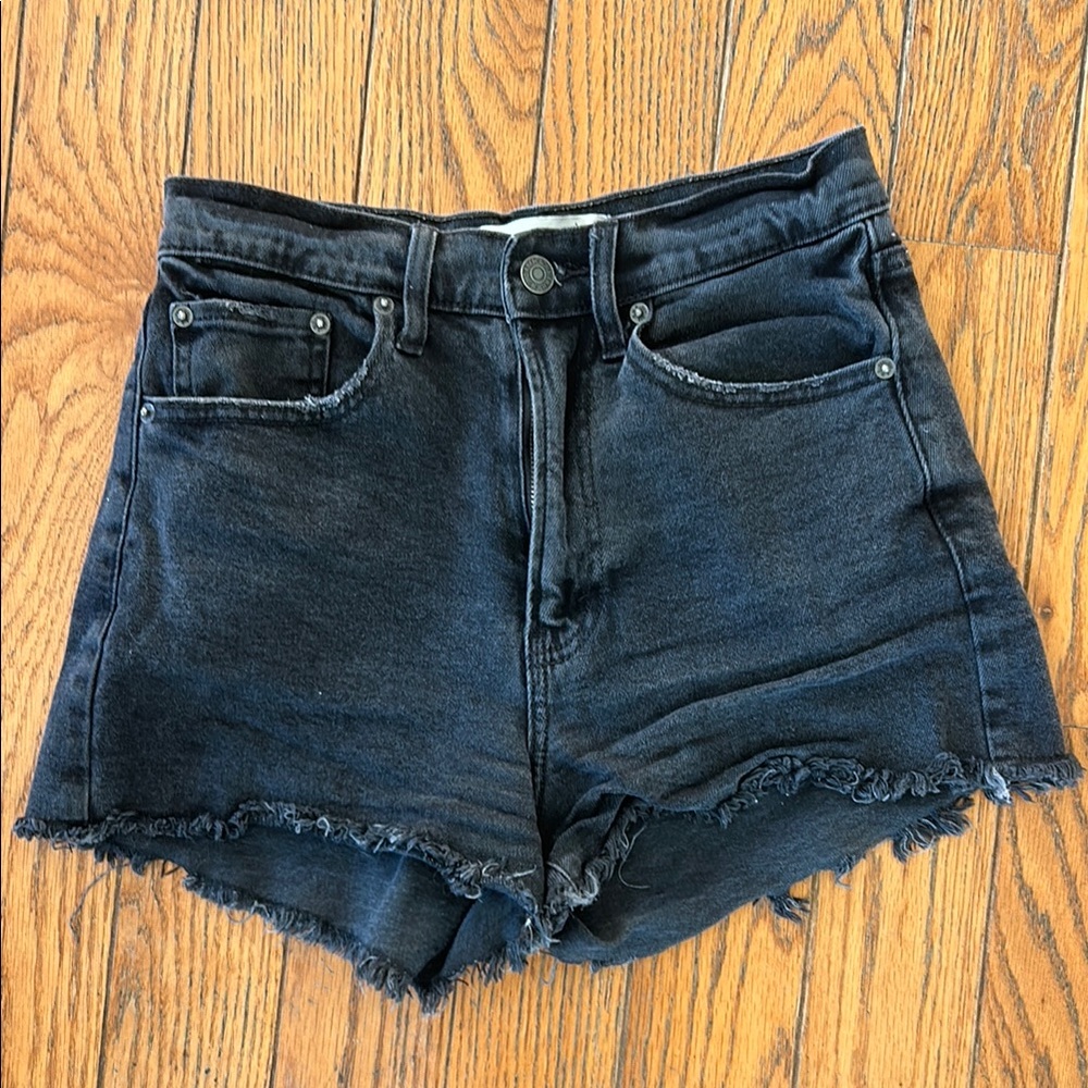 Abercrombie High Rise Short